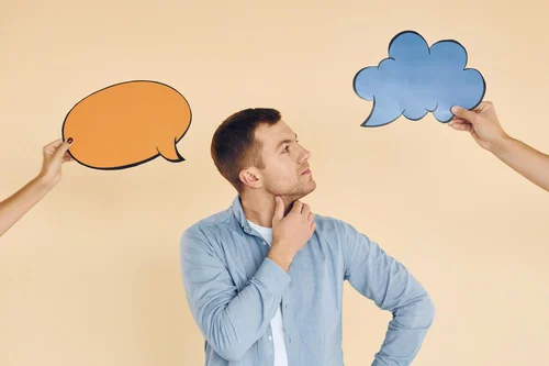 мужчина с обсессивно-компульсивным расстройством